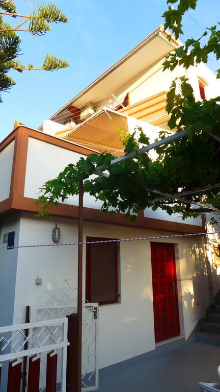 Guest House Kuzmanic Hvar Island Exterior photo
