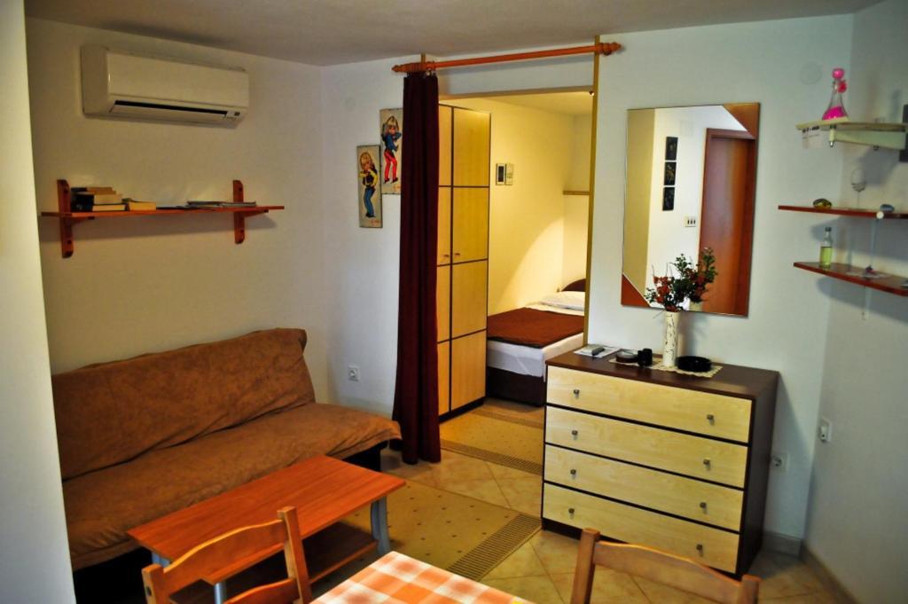 Guest House Kuzmanic Hvar Island Room photo
